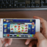 Miksi pelata kolikkopelejä mobiililaitteilla? – 4 syytä